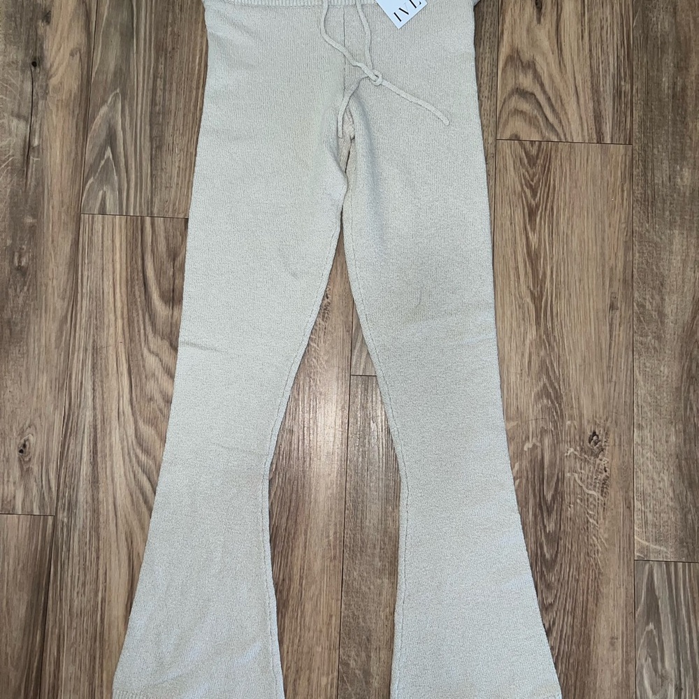 Women's Medium IVL COLLECTIVE (Athletic Leisure) BOUCLE FLARED DRAWSTRING PANT